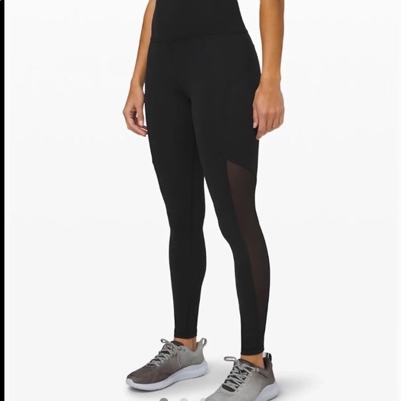 Lululemon Mastered Motion HR Tight - Picture 3 of 5